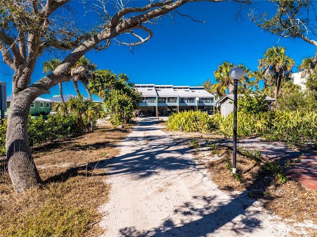 5030 N BEACH ROAD 3, Englewood, FL 34223