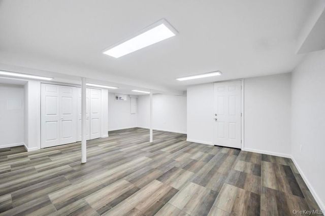 92 Sunset Road, Bay Shore, NY 11706