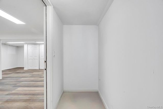 92 Sunset Road, Bay Shore, NY 11706