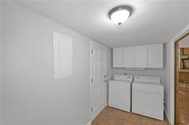 1038 Seven Springs Circle, Marietta, GA 30068