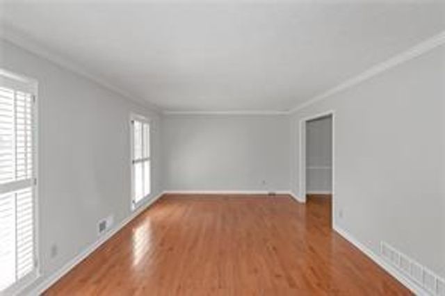 1038 Seven Springs Circle, Marietta, GA 30068