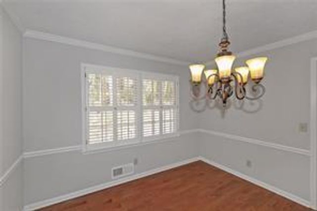 1038 Seven Springs Circle, Marietta, GA 30068