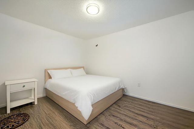 9666-9668 Lake Natoma Dr, Orangevale, CA 95662