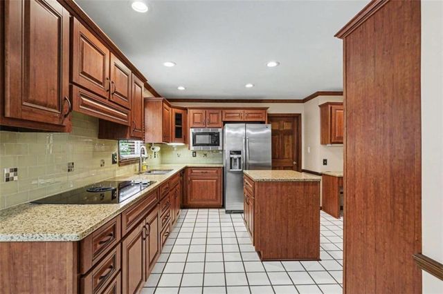 115 Majesty Lane, Fayetteville, GA 30215