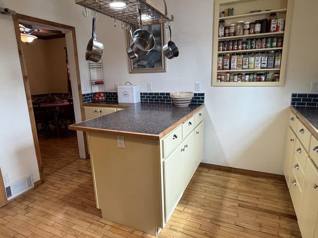 721 W COMMERCIAL STREET, Appleton, WI 54914