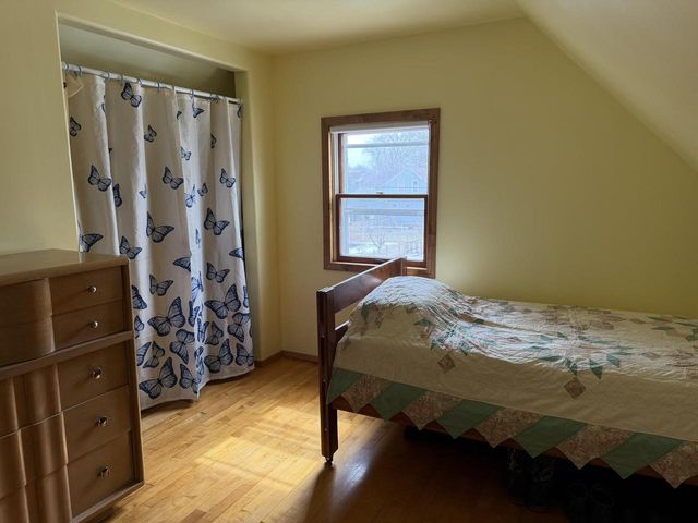 721 W COMMERCIAL STREET, Appleton, WI 54914