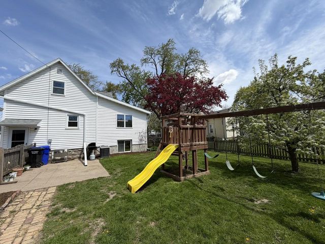 721 W COMMERCIAL STREET, Appleton, WI 54914