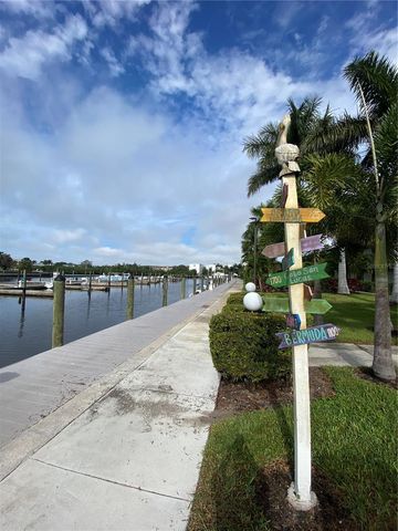 7150 N TAMIAMI TRAIL S523, Sarasota, FL 34243