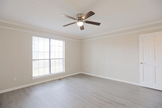 121 Silverbrook Drive, Sherwood, AR 72120
