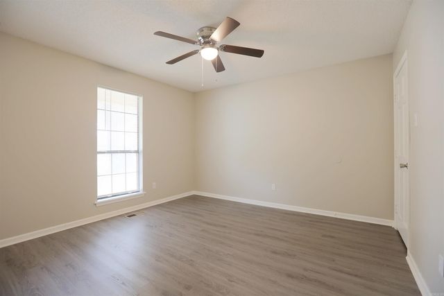 121 Silverbrook Drive, Sherwood, AR 72120