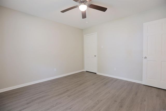 121 Silverbrook Drive, Sherwood, AR 72120