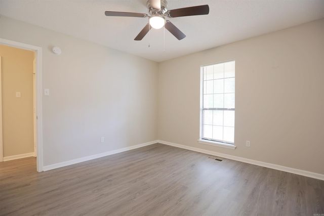 121 Silverbrook Drive, Sherwood, AR 72120
