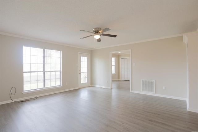 121 Silverbrook Drive, Sherwood, AR 72120