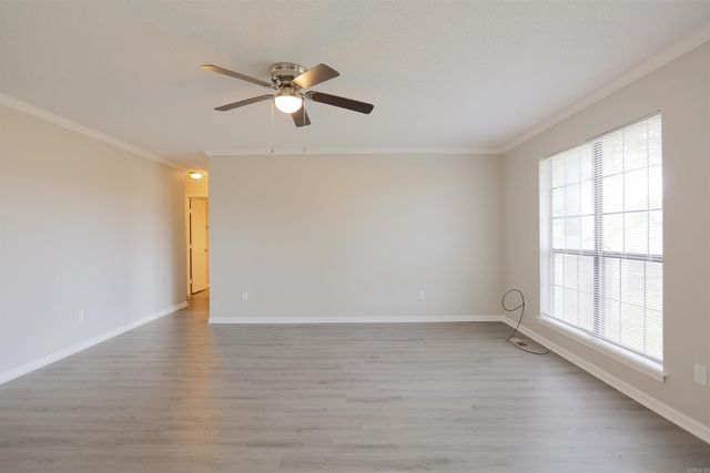 121 Silverbrook Drive, Sherwood, AR 72120