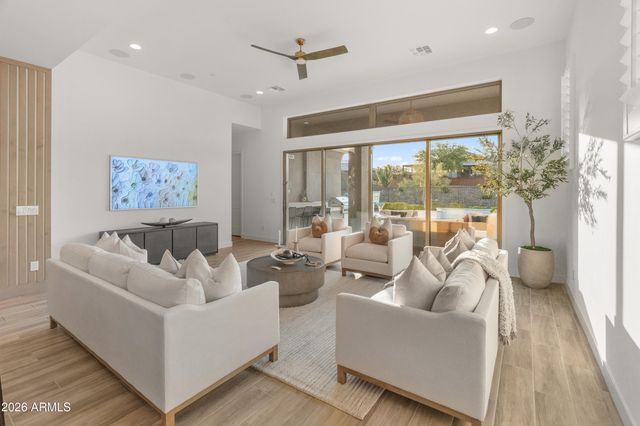 13288 W GOLDEN PUMA Trail, Peoria, AZ 85383