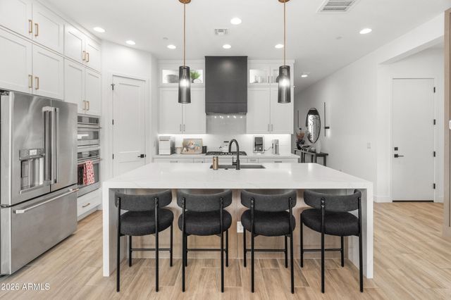 13288 W GOLDEN PUMA Trail, Peoria, AZ 85383