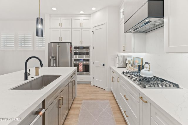 13288 W GOLDEN PUMA Trail, Peoria, AZ 85383