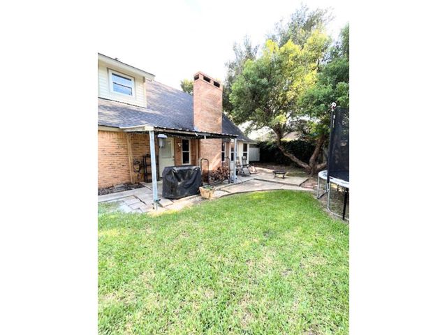 4604 Oak Valley Drive, Orange, TX 77632