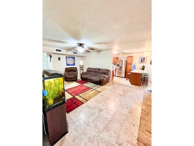 4604 Oak Valley Drive, Orange, TX 77632