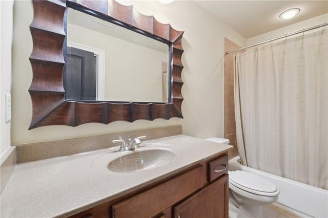 1885 Shoal Creek Boulevard, Decatur, GA 30032