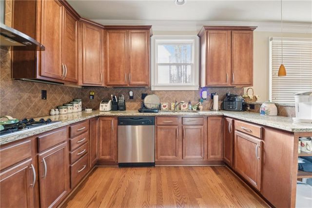 1885 Shoal Creek Boulevard, Decatur, GA 30032