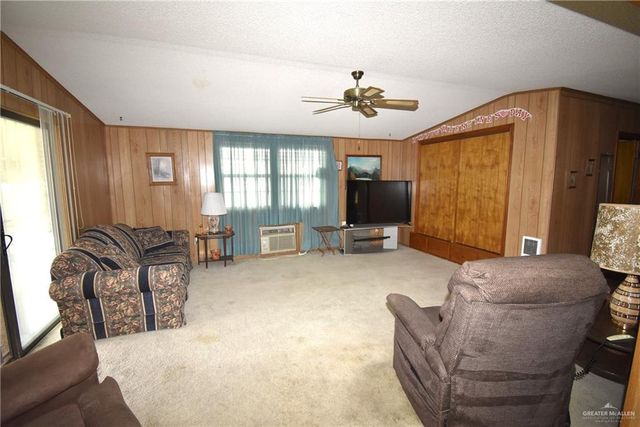 106 Rim Drive, Mission, TX 78574