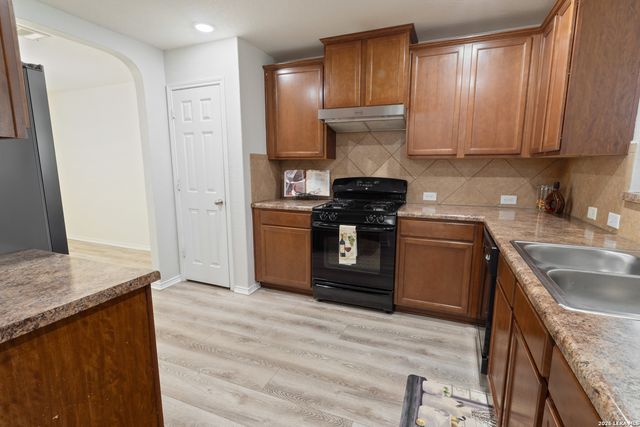 3402 Spanish Trace, San Antonio, TX 78222