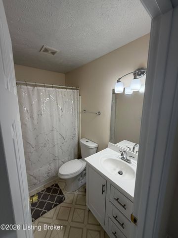 3819 Melda Ln, Louisville, KY 40219