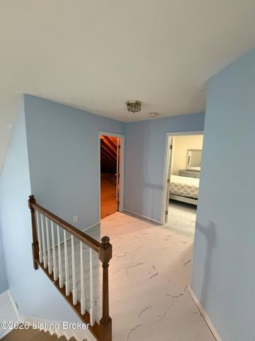3819 Melda Ln, Louisville, KY 40219