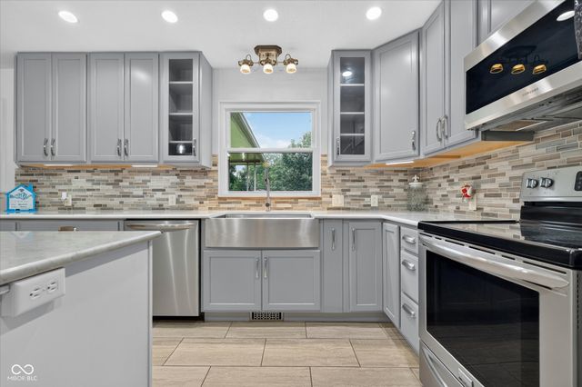 2307 Starlight Drive, Anderson, IN 46012