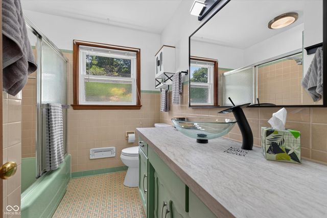 2307 Starlight Drive, Anderson, IN 46012