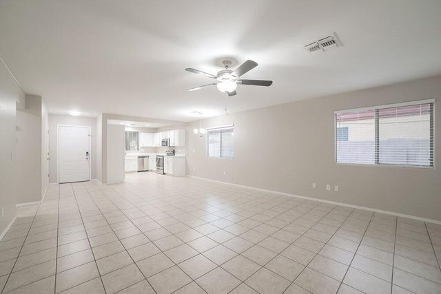 7409 S 37th Glen, Phoenix, AZ 85041