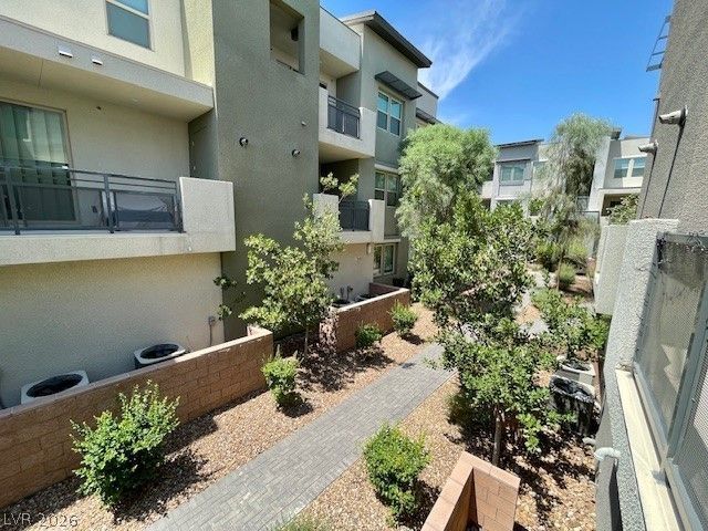11238 Essence Point 210, Las Vegas, NV 89135