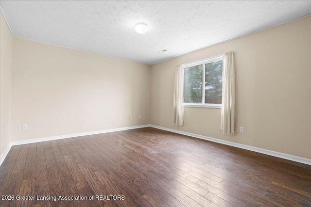 607 Carom Circle, Mason, MI 48854