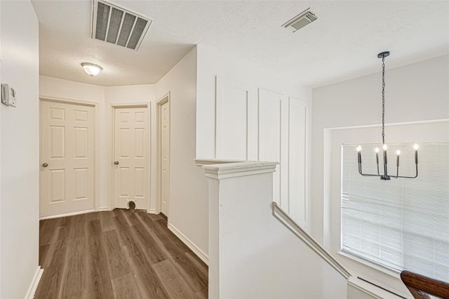 146 S Walden Elms Circle, Spring, TX 77382