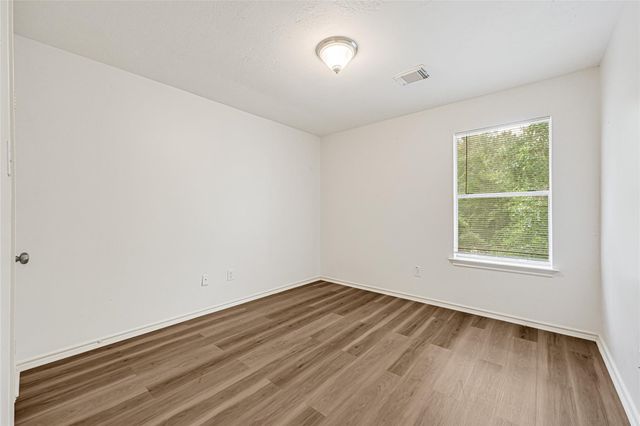 146 S Walden Elms Circle, Spring, TX 77382
