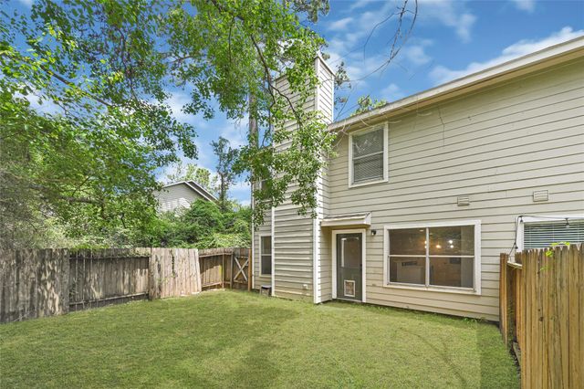 146 S Walden Elms Circle, Spring, TX 77382