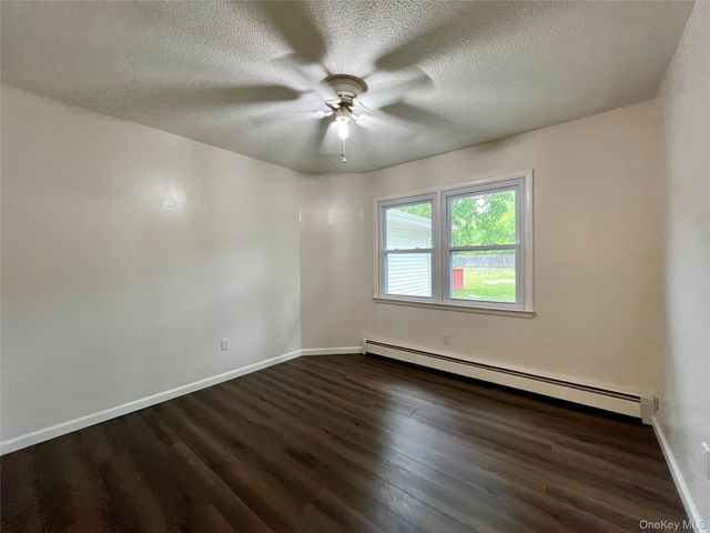 1037 Ridgebury Road, New Hampton, NY 10958