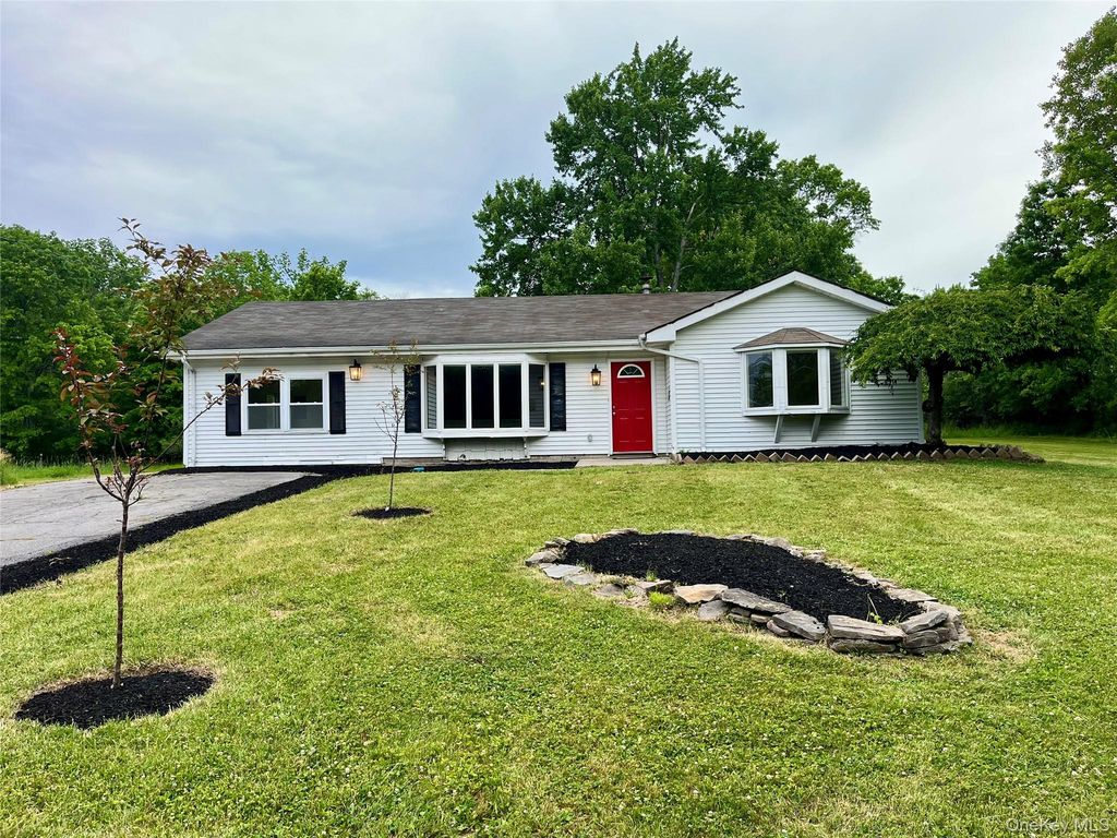 1037 Ridgebury Road, New Hampton, NY 10958