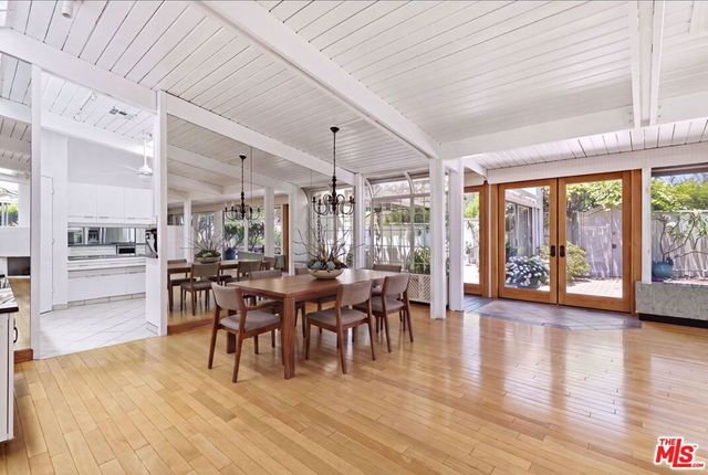 738 Hanley Avenue, Los Angeles, CA 90049