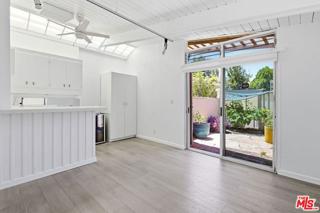 738 Hanley Avenue, Los Angeles, CA 90049
