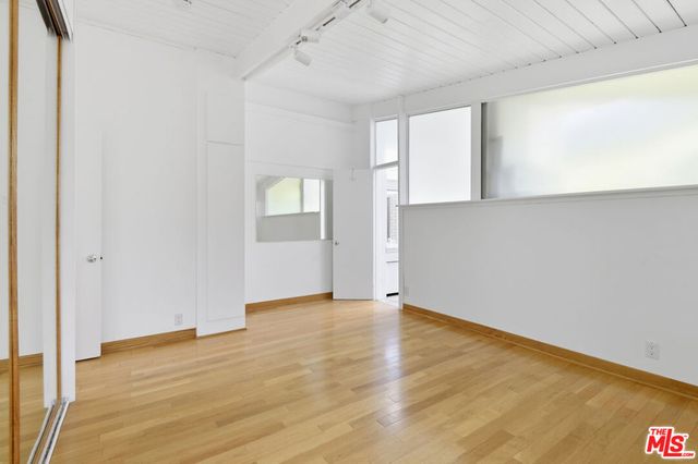 738 Hanley Avenue, Los Angeles, CA 90049