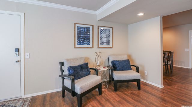 7500 Callaghan Rd Apt 236, San Antonio, TX 78229