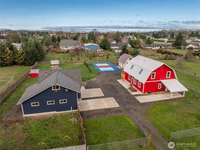 132 Milky Way, Sequim, WA 98382
