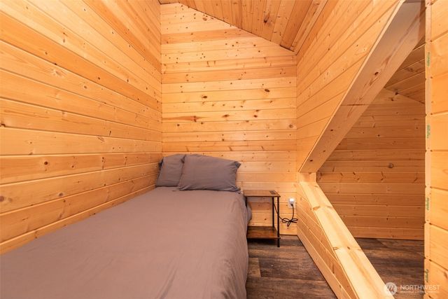 132 Milky Way, Sequim, WA 98382