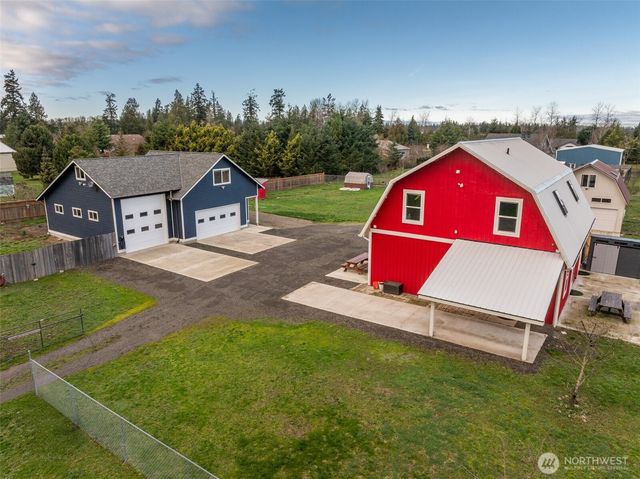 132 Milky Way, Sequim, WA 98382