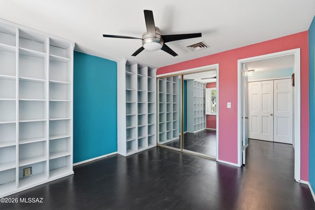 3813 E Calle De Soto, Tucson, AZ 85716