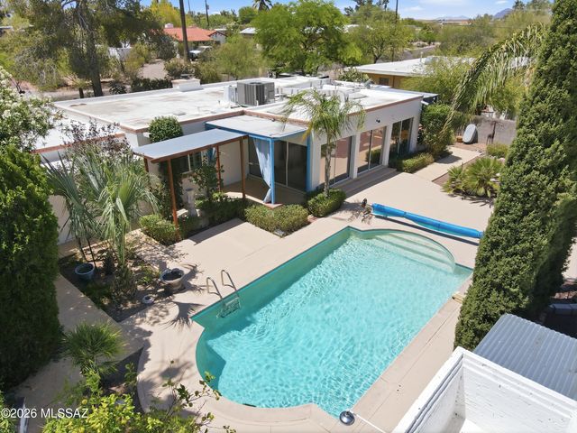 3813 E Calle De Soto, Tucson, AZ 85716