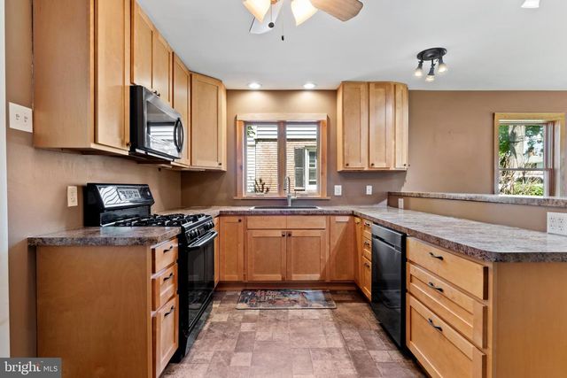 4014 GREEN ST, Harrisburg, PA 17110
