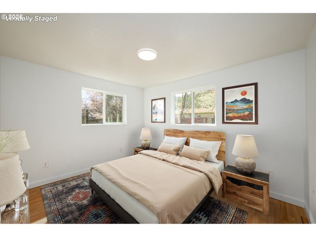 2745 W JAY Ave, Roseburg, OR 97471